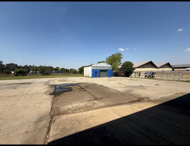 4,833M² WAREHOUSE TO LET IN ALRODE